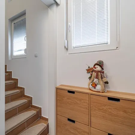 Vamos Apartment *